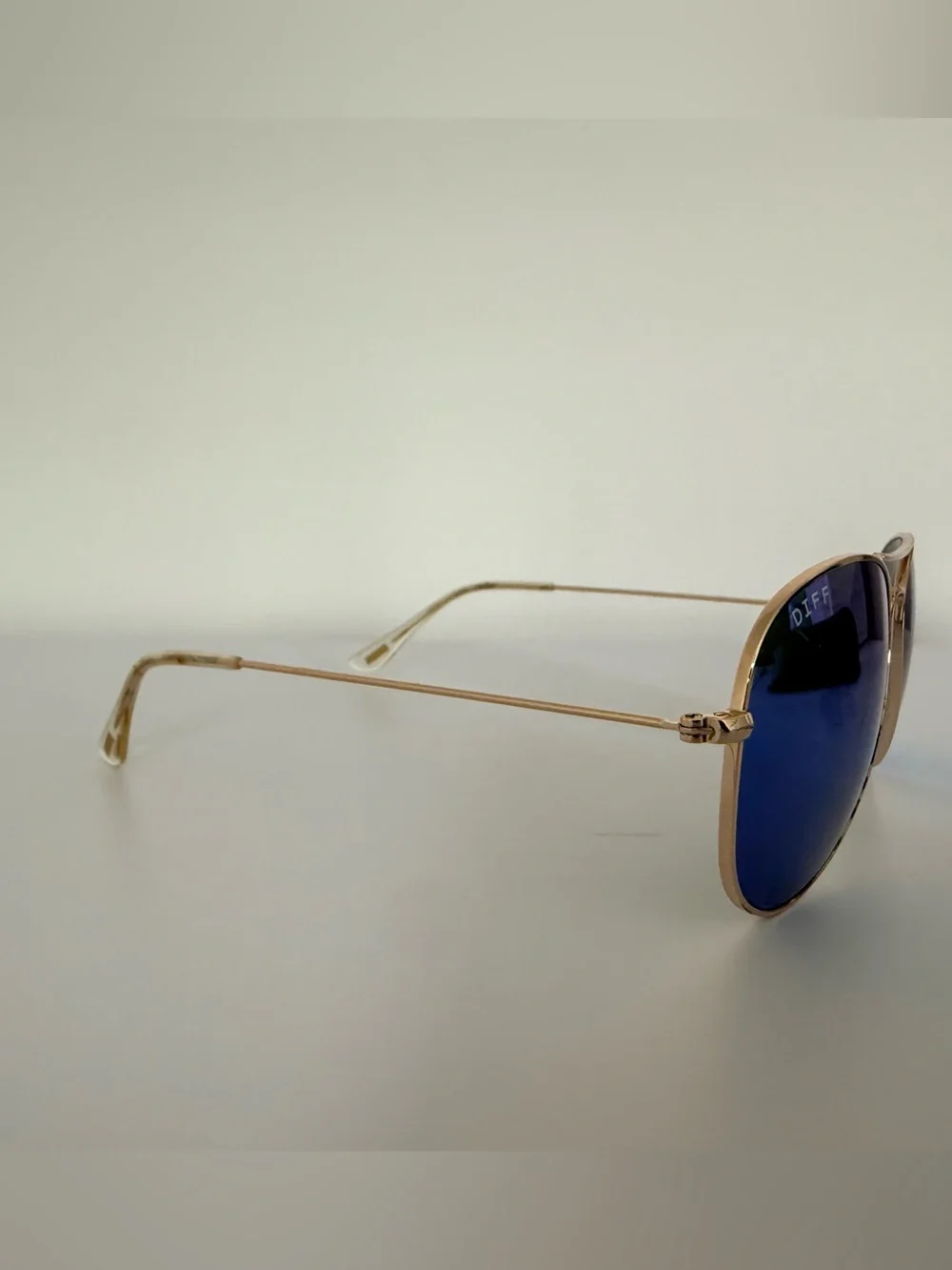 DIFF Eyewear Gold Aviator Blue Mirrored Sunglasses + Case